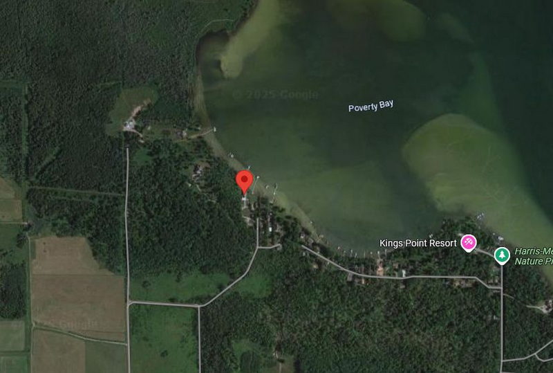 Tuesley Burt Lake Resort (Tuesleys Motel) - Aerial Map (newer photo)